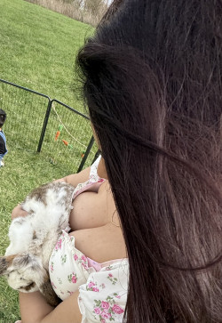 Betti, 25, United States