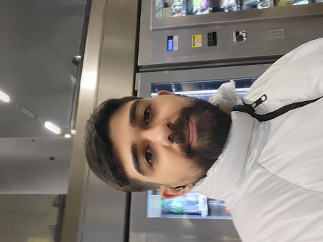 Manu M Berlin, 30, Germany