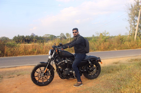 ManoranjanBLR, 32, India