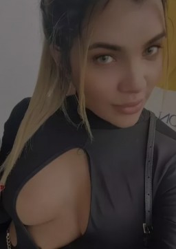 Lucy , 43, Czech Republic
