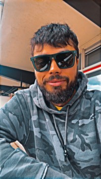 Johnny, 29, Netherlands