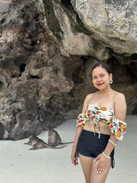 Filipina, 31, Thailand