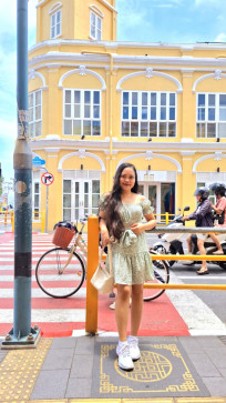 Filipina, 31, Thailand