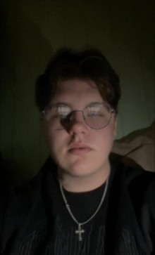 Tom , 18, Germany