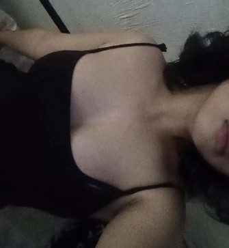 Yvonne Kyra, 18, Philippines