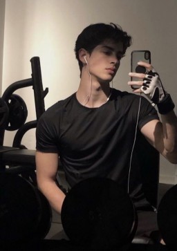 Devin Hill , 18, Norway