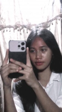 Celine , 23, Philippines