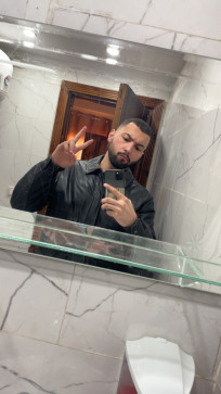 Doctor, 25, United Arab Emirates