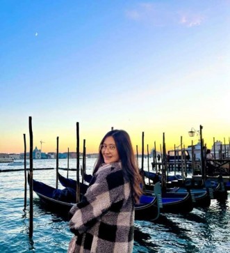 Faye, 18, Philippines