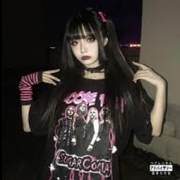 Emily, 18, United States