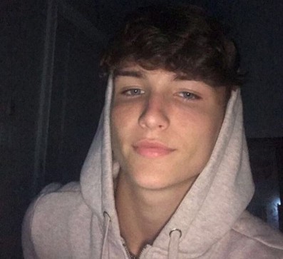 Jaden, 19, India