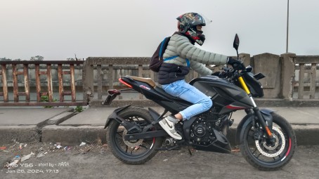 Ayan Dey, 19, India