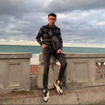 Hamdy, 18, Egypt