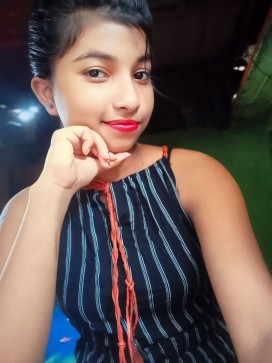 Nandini, 19, India