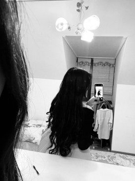 Mirna, 18