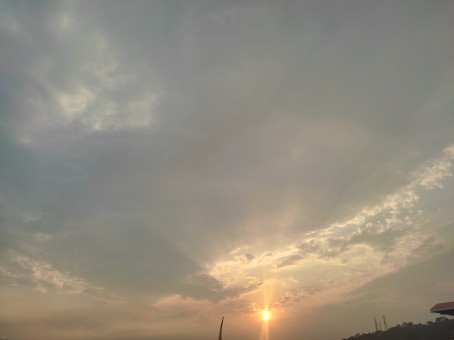 Om___, 18, India