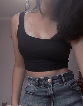 Eva, 23, India