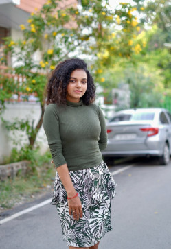 Navya, 25, India