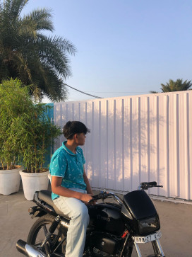 JUSTIN KNOX, 18, India
