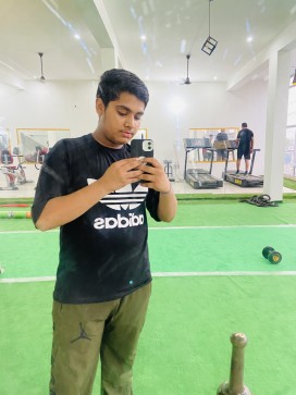 Vansh Tanwar, 18, India