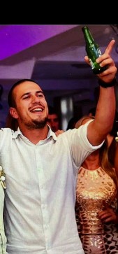 Strahinja , 26, Serbia