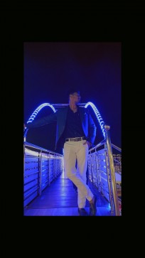 Abhirup , 18, India