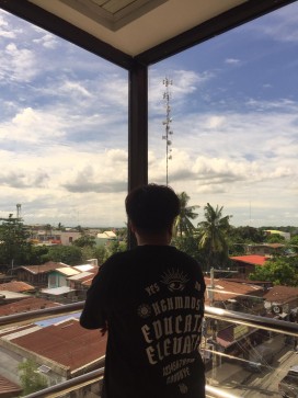 Dewei, 20, Philippines