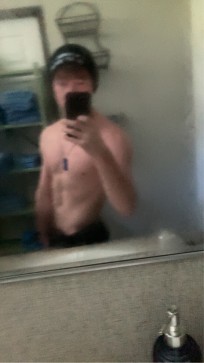 Billy, 18, United States