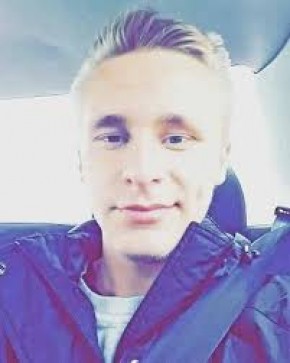 Johnny, 21, United States