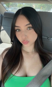 Alyza, 18, United States
