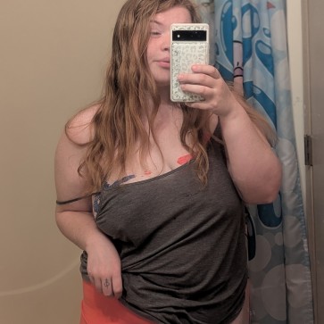 RedBerryBlondie, 23, United States