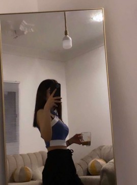 Shahd, 19