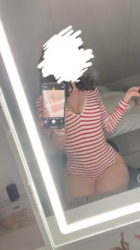 AmeliaUA, 18, Canada