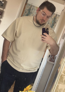 Charlie, 25, United Kingdom