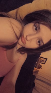 Fifi, 18, United States