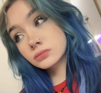 Blue, 19, Canada