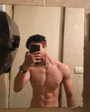 John, 20, Russian Federation