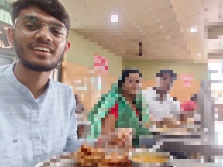Hariom Patidar, 20, India