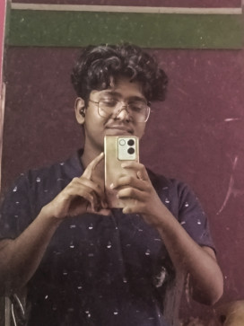 Roly-poly , 18, India