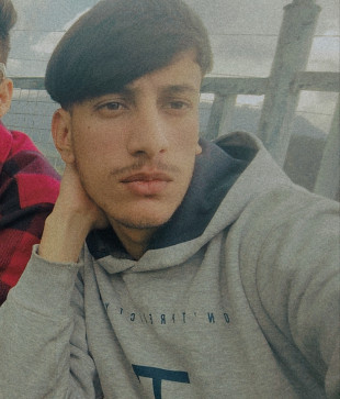 Hiver, 19, India