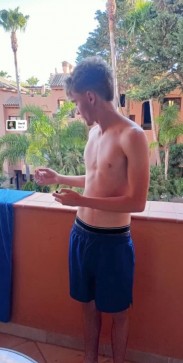 Juanjo, 19, Spain