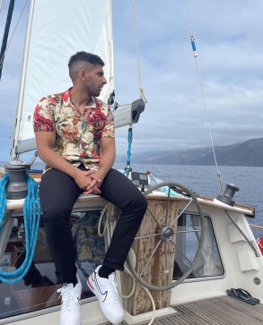 Ben, 25, Qatar