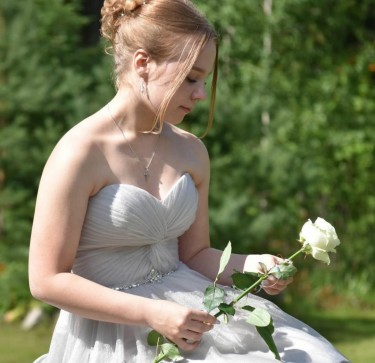 Iida, 18, Finland