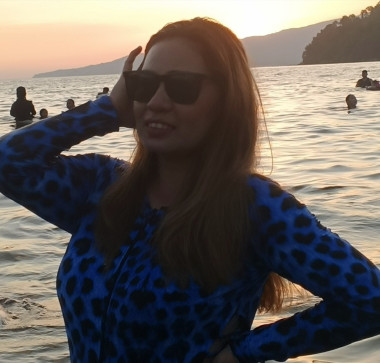 Chel, 37, Philippines