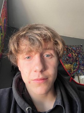 Joe, 20, Egypt