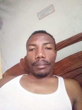 John, 27, Madagascar