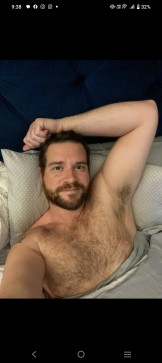 Andy, 25, India
