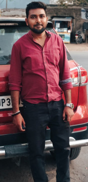 Vs, 30, India