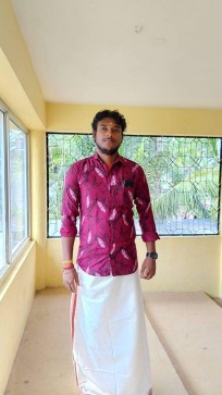 Maneesh, 26, India
