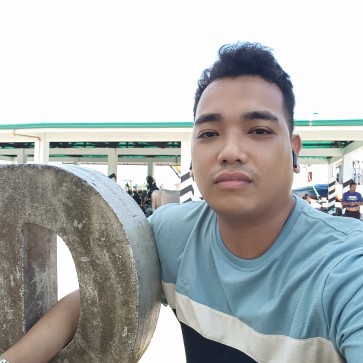 Delon, 28, Philippines